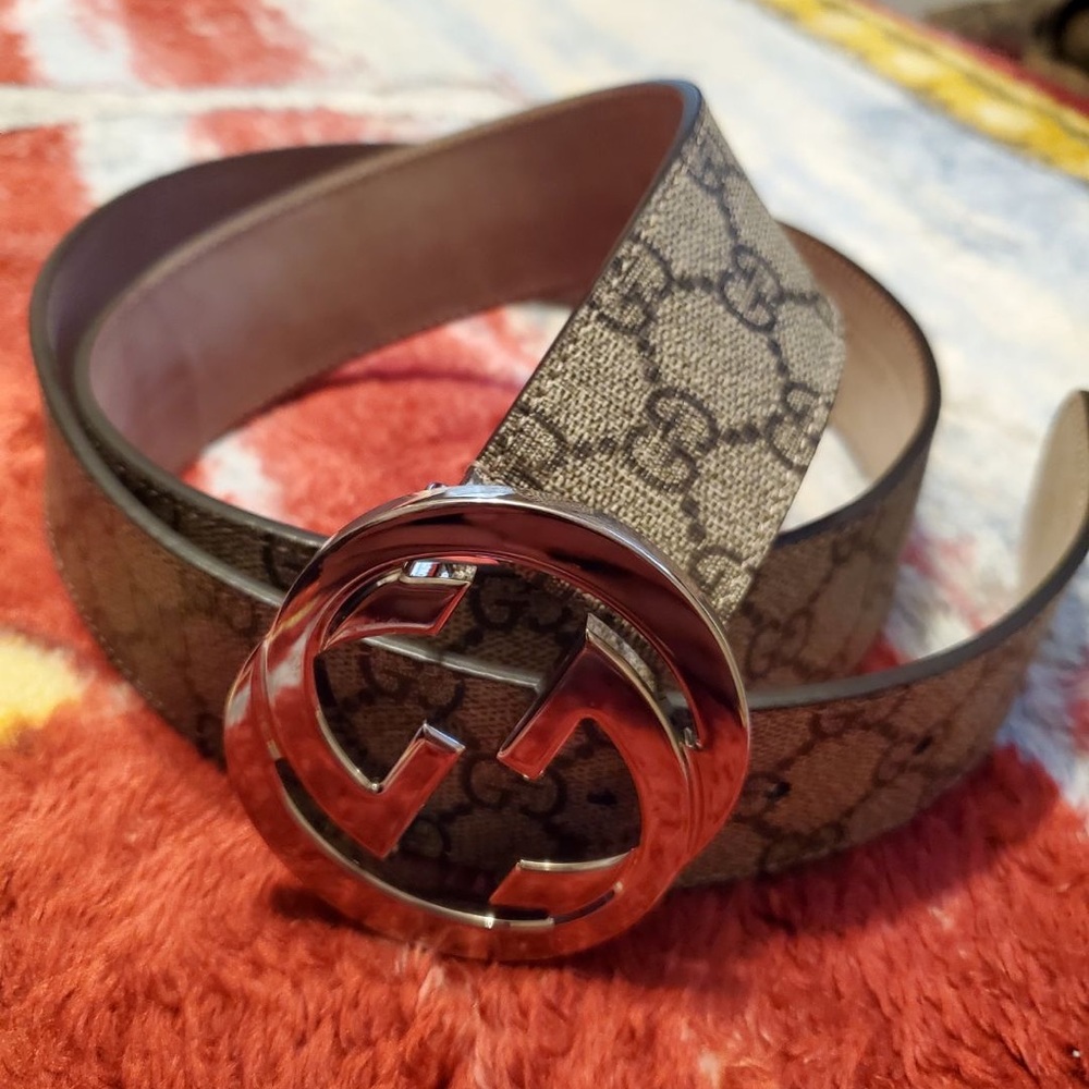 Gucci belt